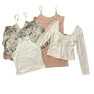 Women’s sz Small 5pc assortment